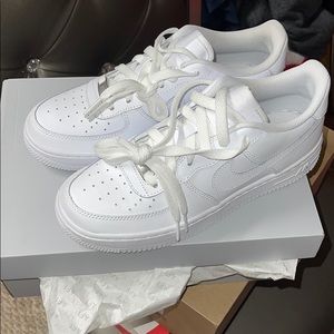 Boys/Women’s Air Force 1